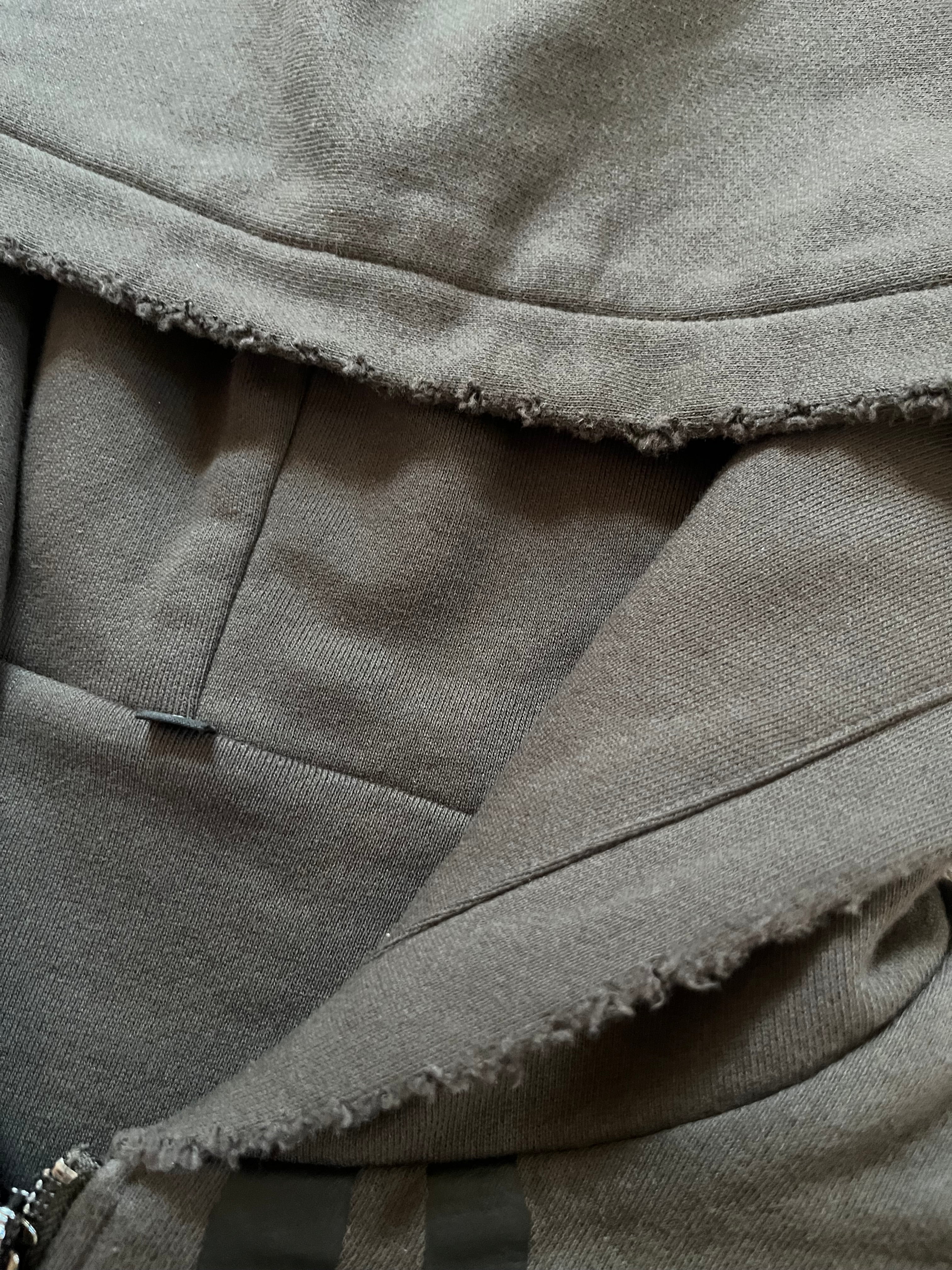 !...VASTRO Zip Up PREORDER